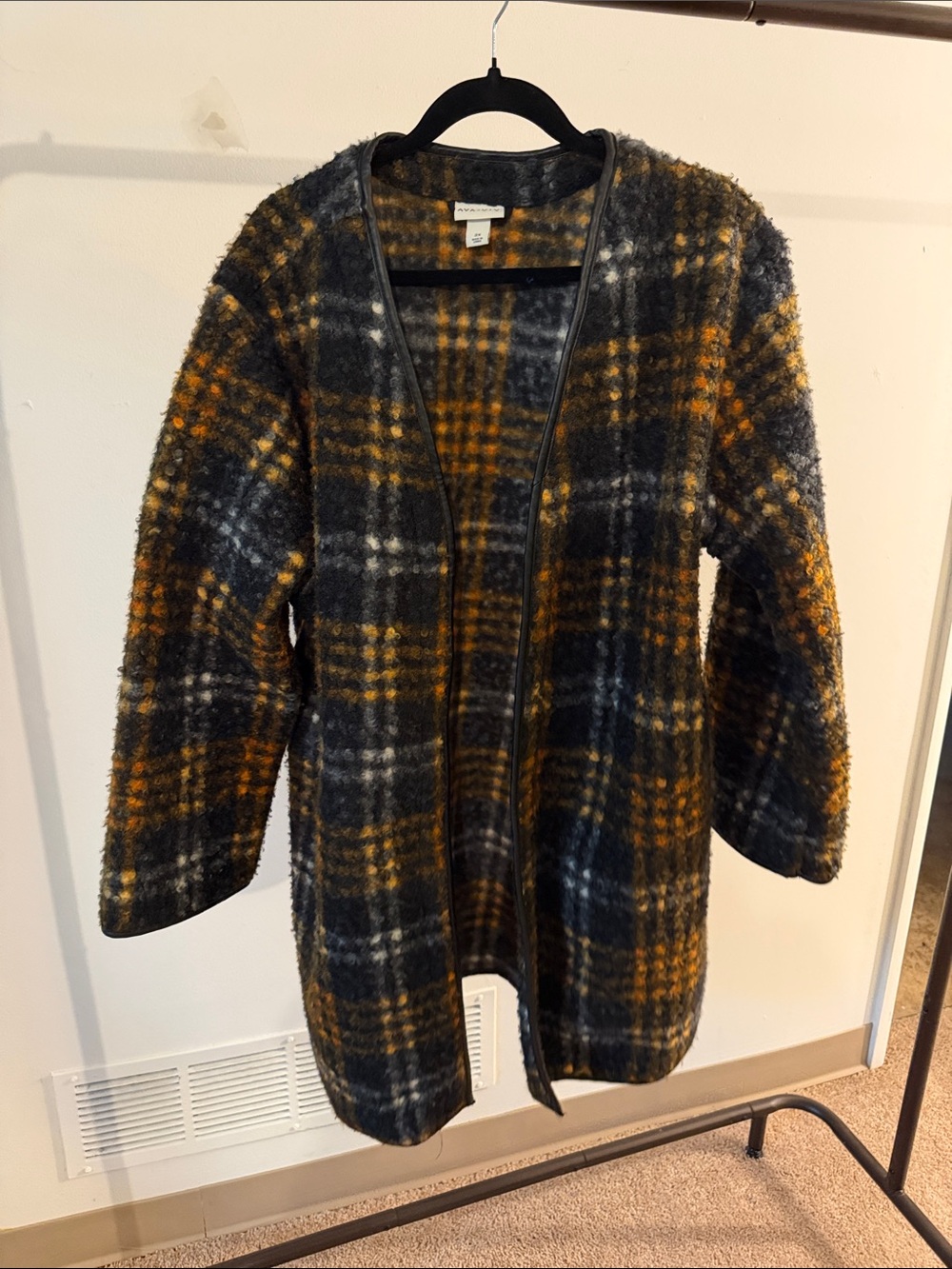 Cozy Plaid Open-Front overcoat - Black & Mustard